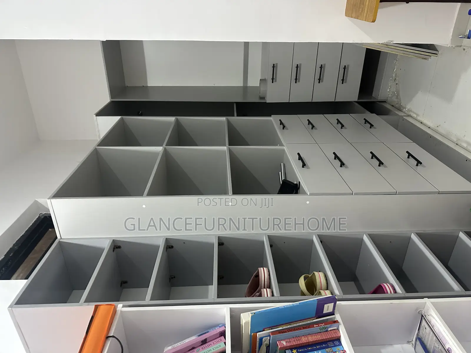L Shape Closet