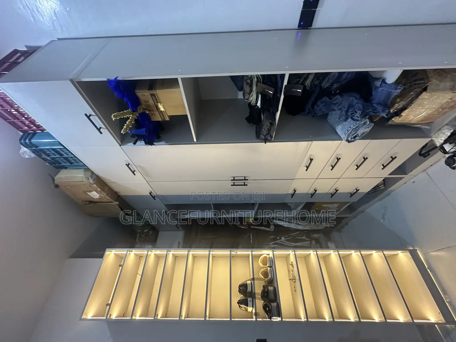 L Shape Closet