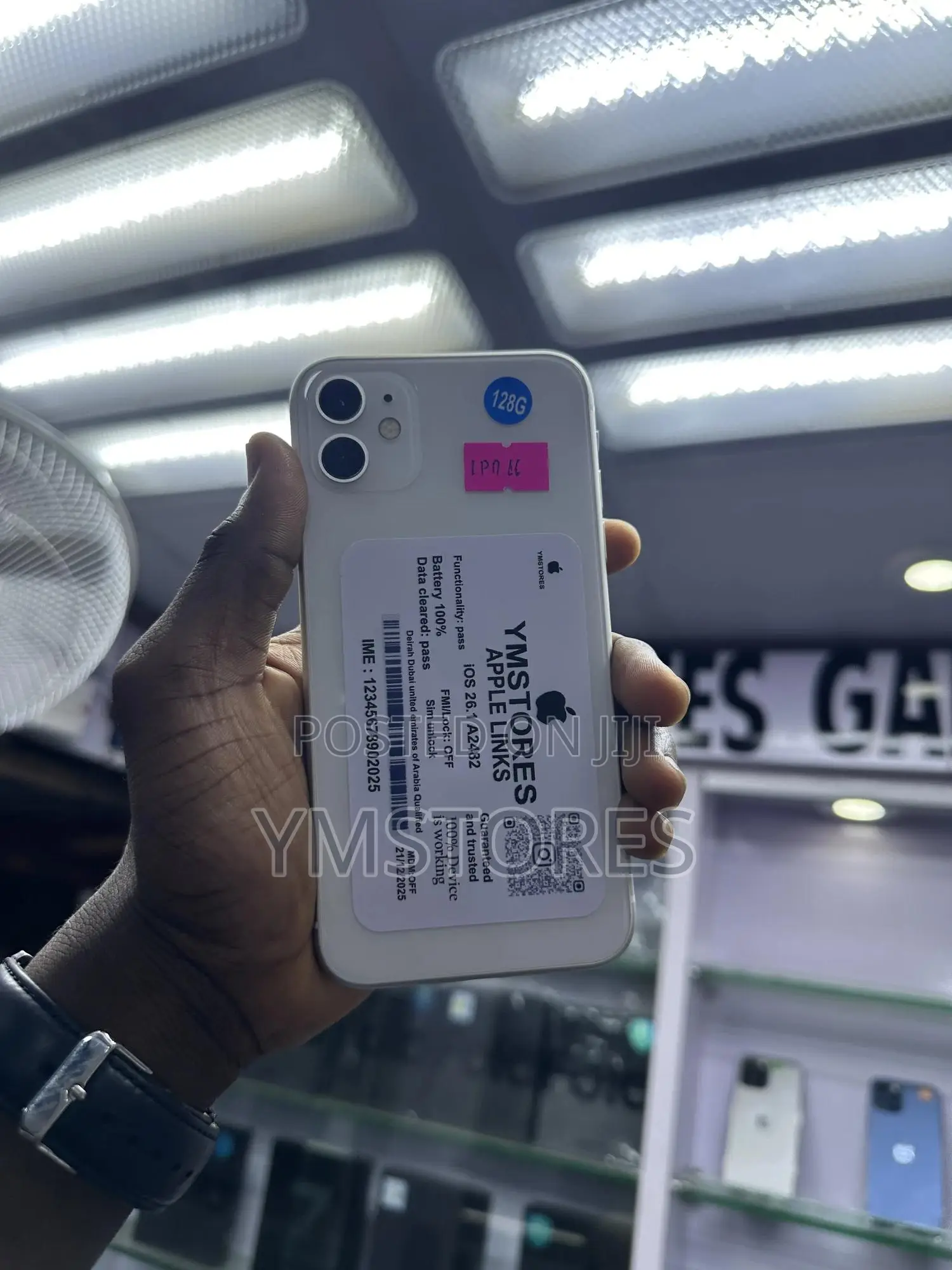New Apple iPhone 11 128 GB White