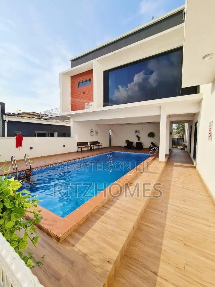 4bdrm Duplex in Lekki for sale