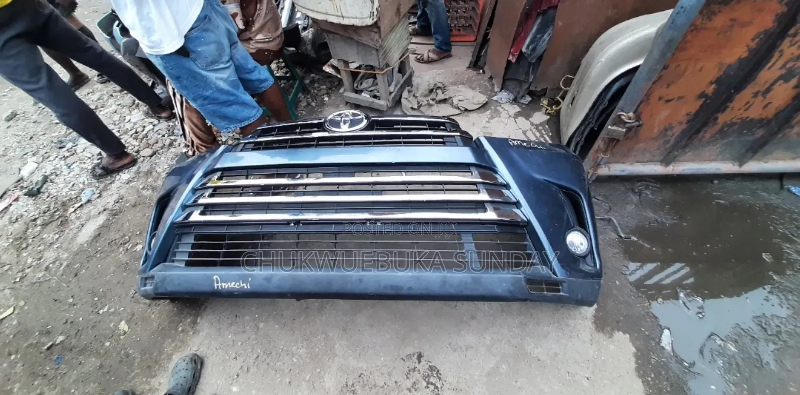 Complete Front Bumper Highlander 2018 Model