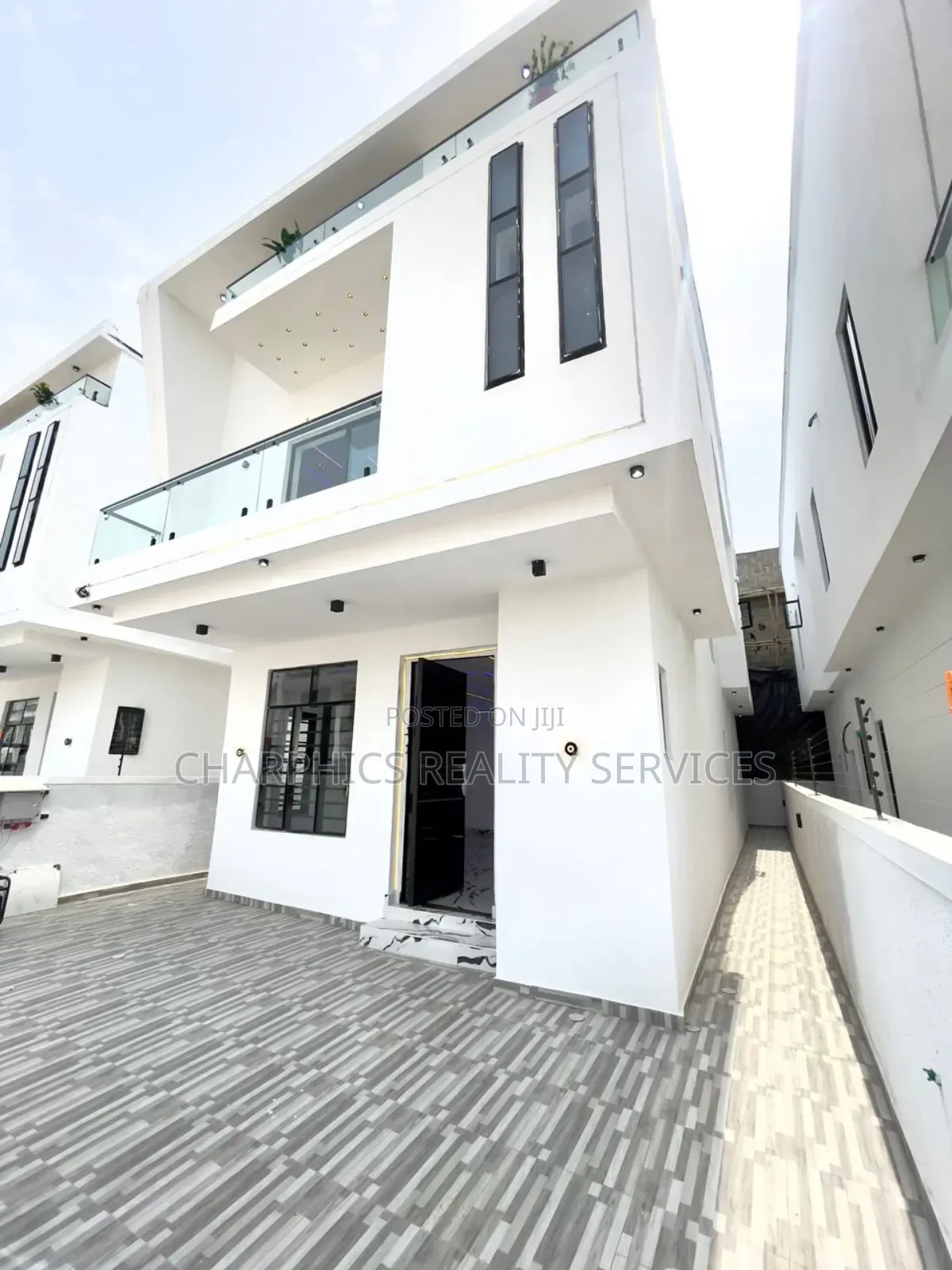 4bdrm Duplex in Ajah for sale