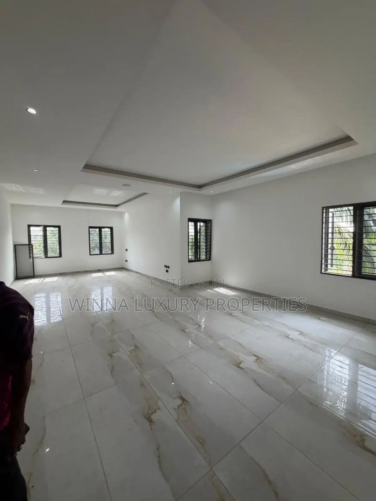 7bdrm Mansion in Asokoro Main for sale