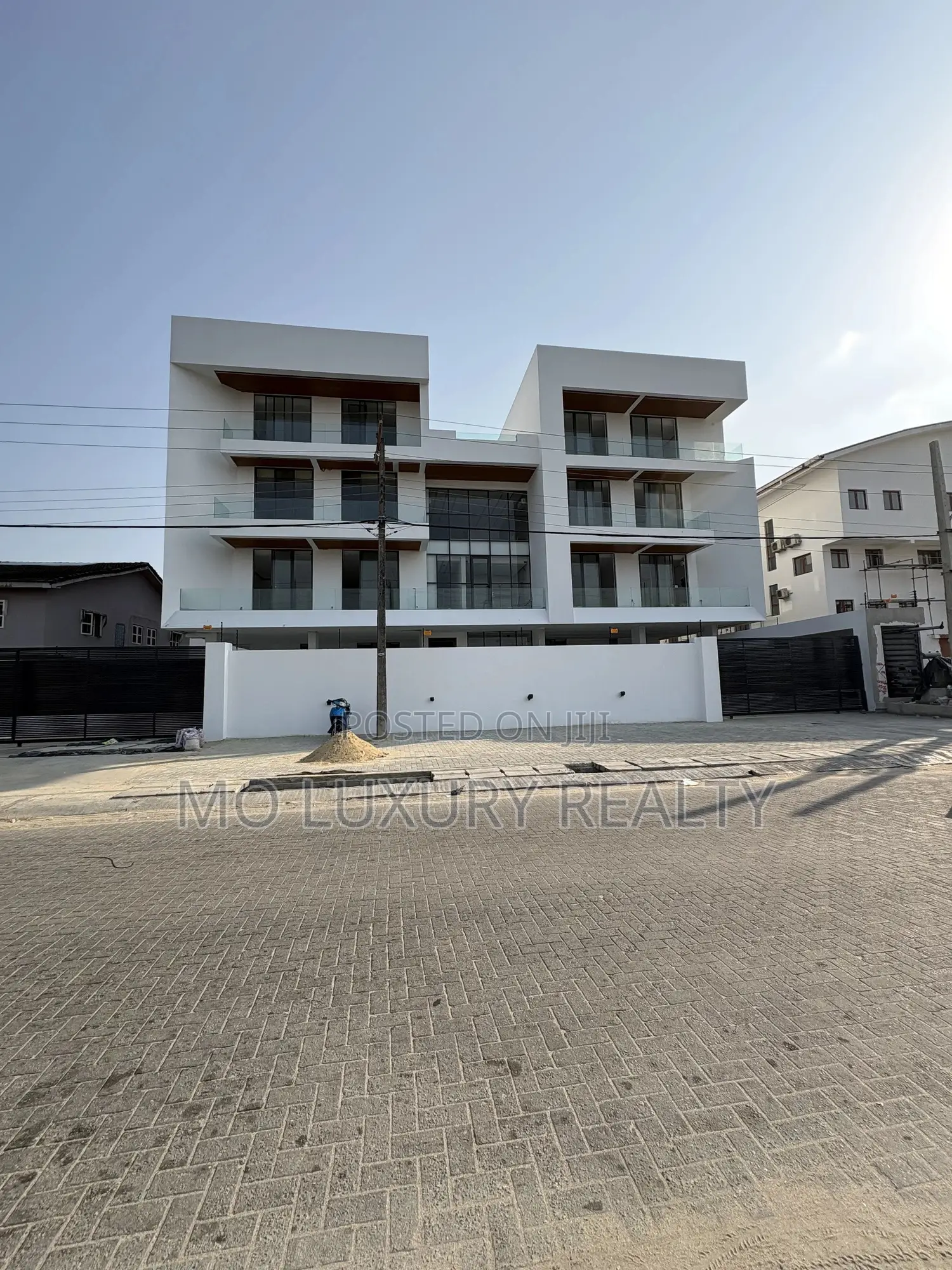 2bdrm Apartment in Ikate for sale