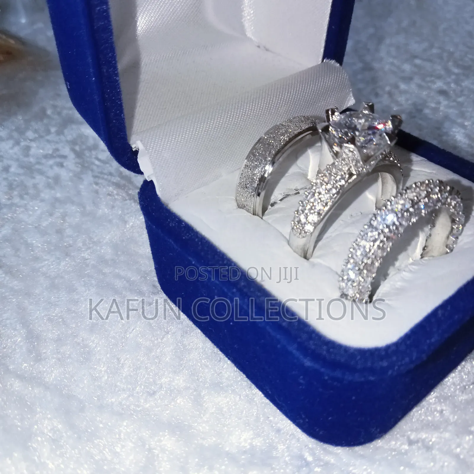 Chic, Beautiful, Non-Fading Couples Ring Set