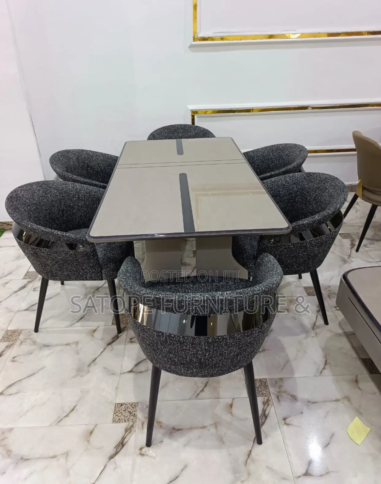 Luxury Dining Set by 6