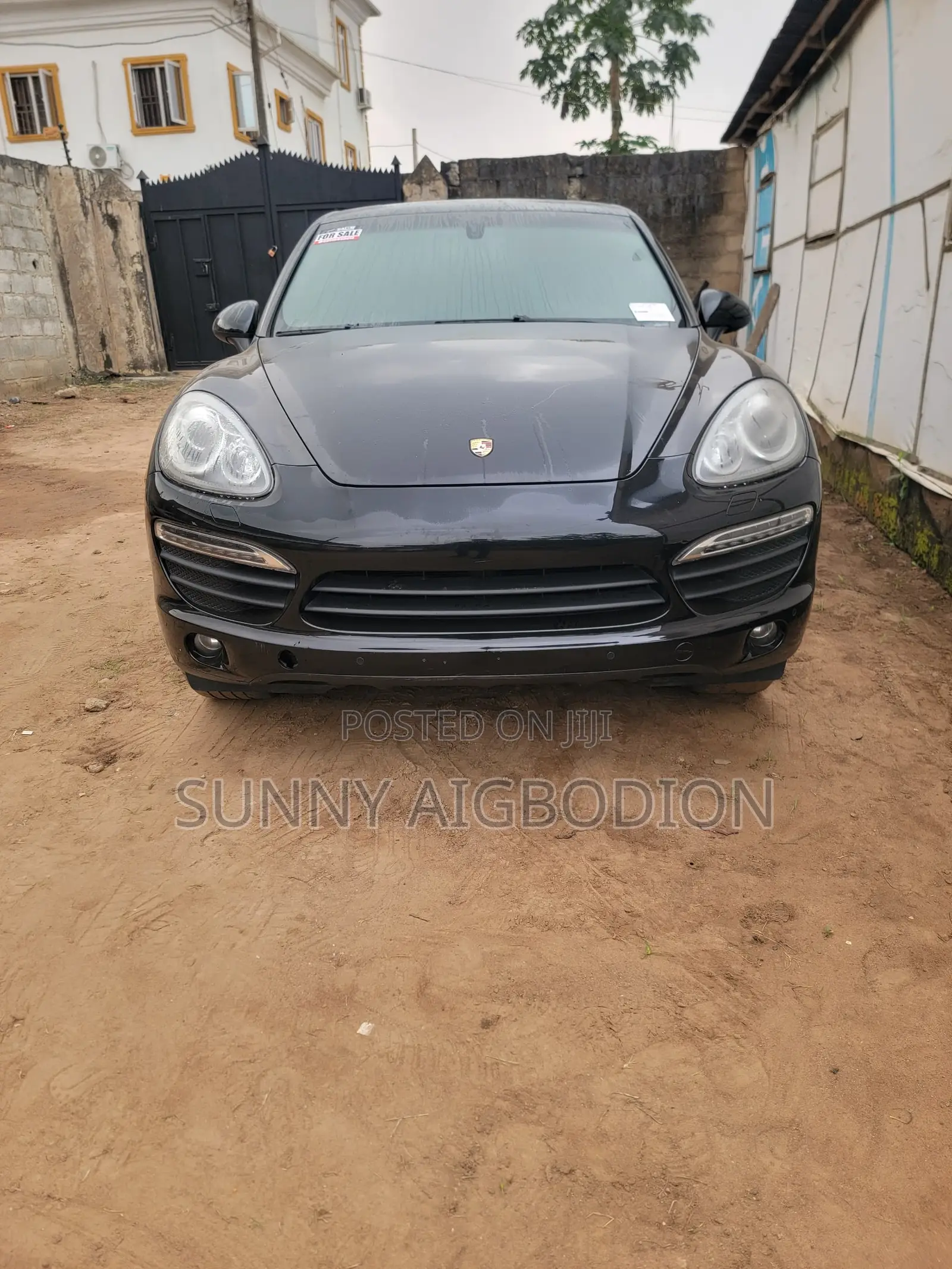 Porsche Cayenne S 4dr SUV AWD (4.8L 8cyl 8A) 2014 Black