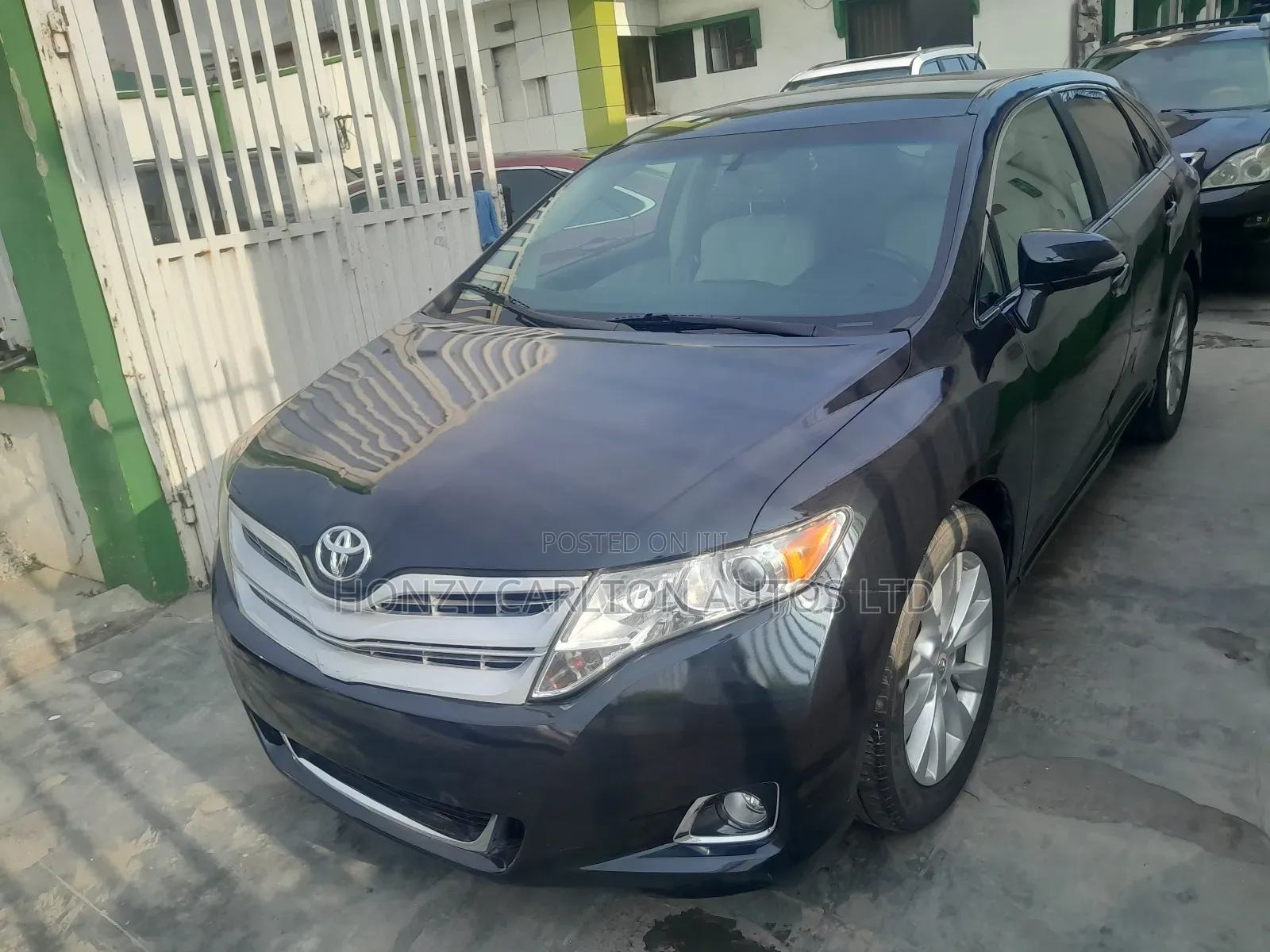 Toyota Venza LE AWD 2013 Black