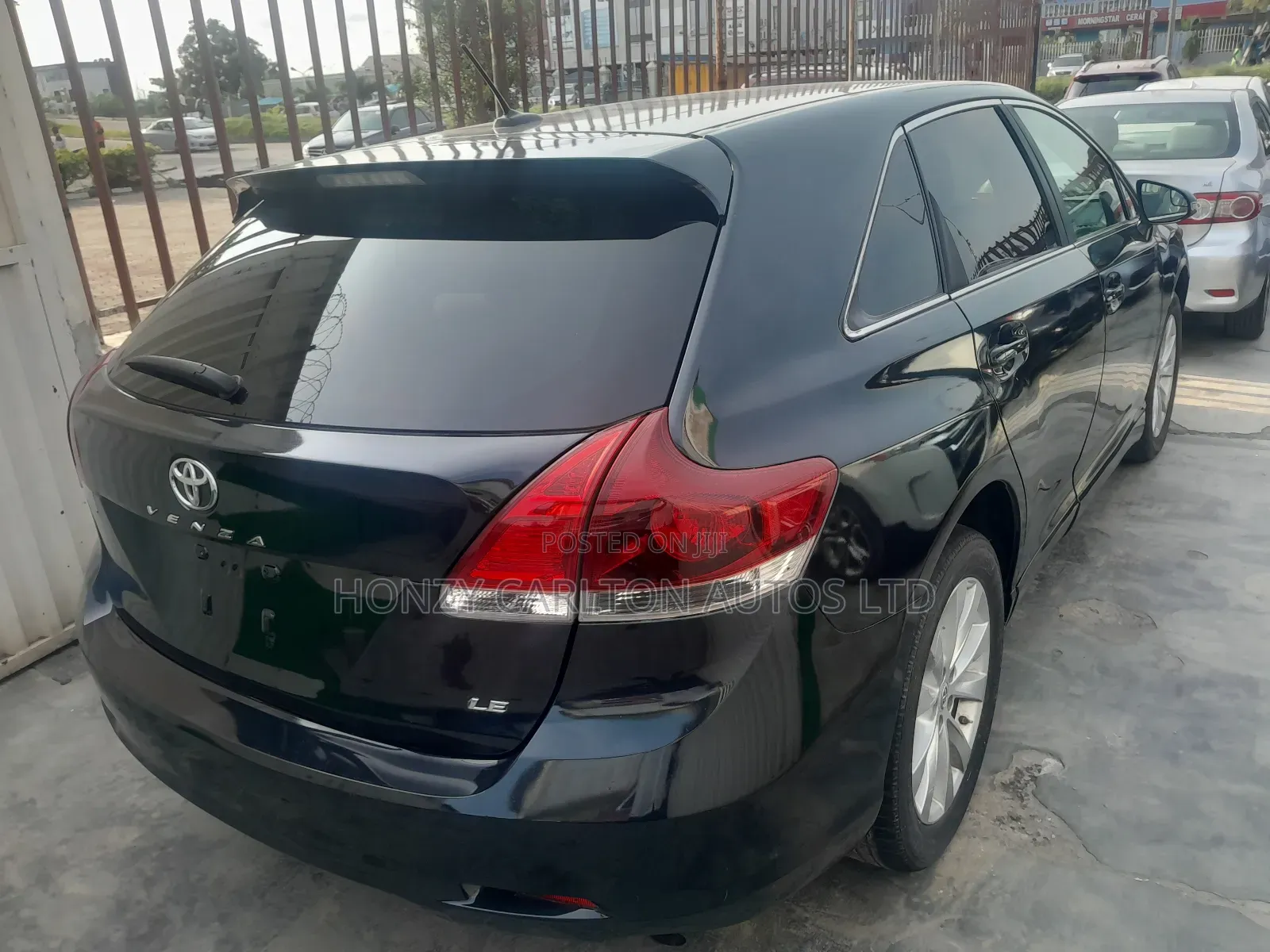 Toyota Venza LE AWD 2013 Black