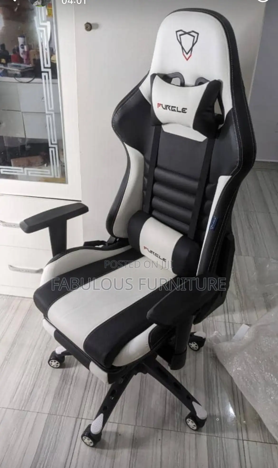 Gaming Chair Available in Displayed Color Nd Any Color of Your Choice