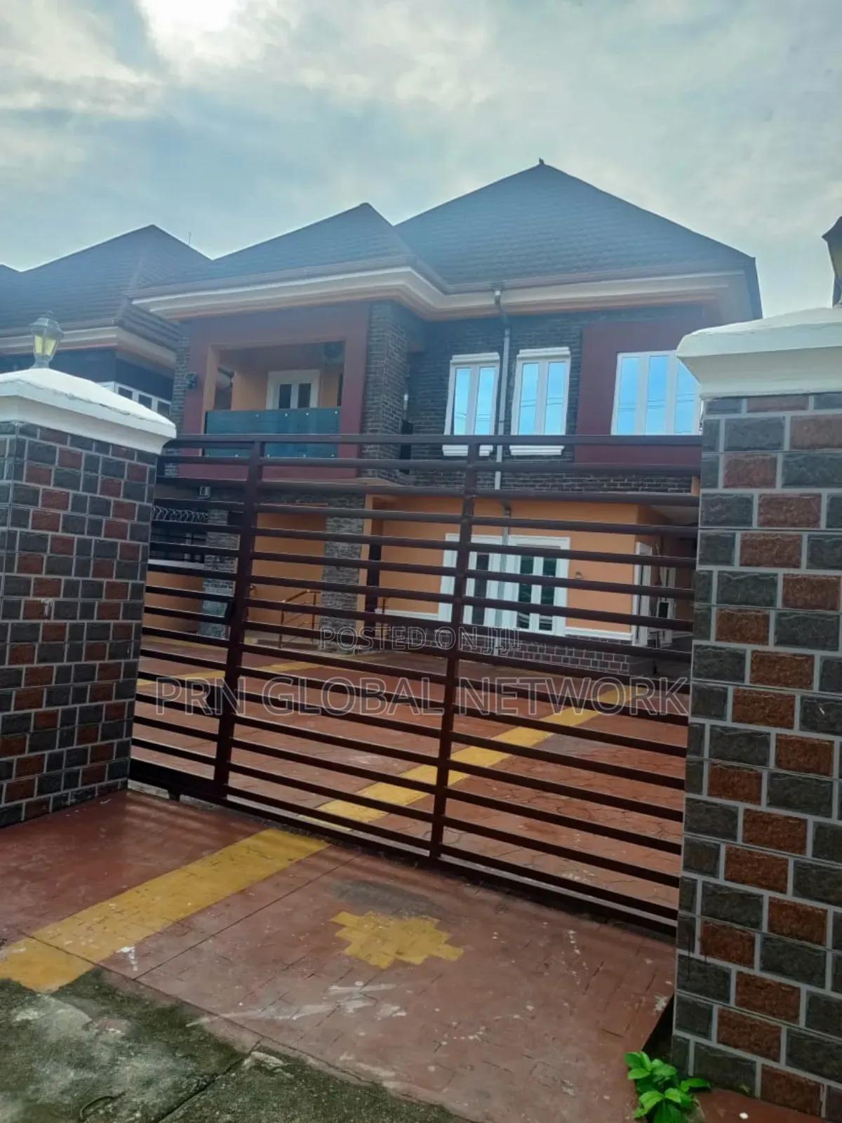 Furnished 4bdrm Duplex in Dolaris Court Estate, Owerri for sale