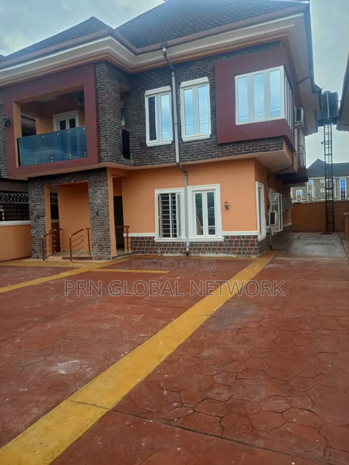 Furnished 4bdrm Duplex in Dolaris Court Estate, Owerri for sale