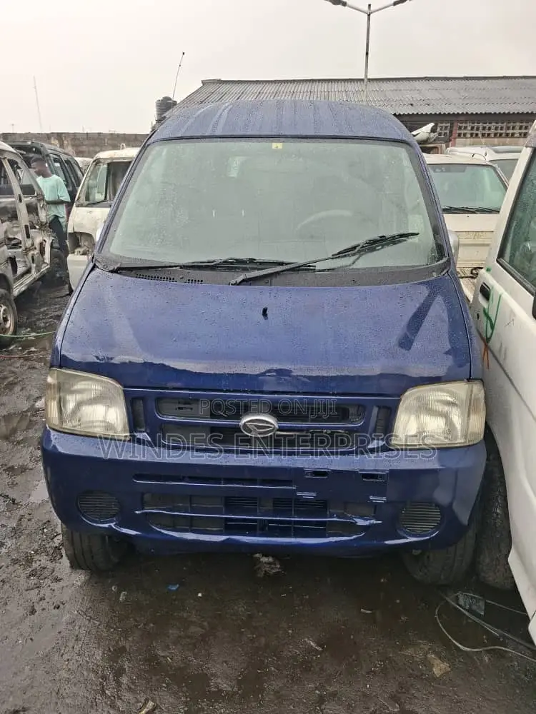 Daihatsu Hijet 2007 White