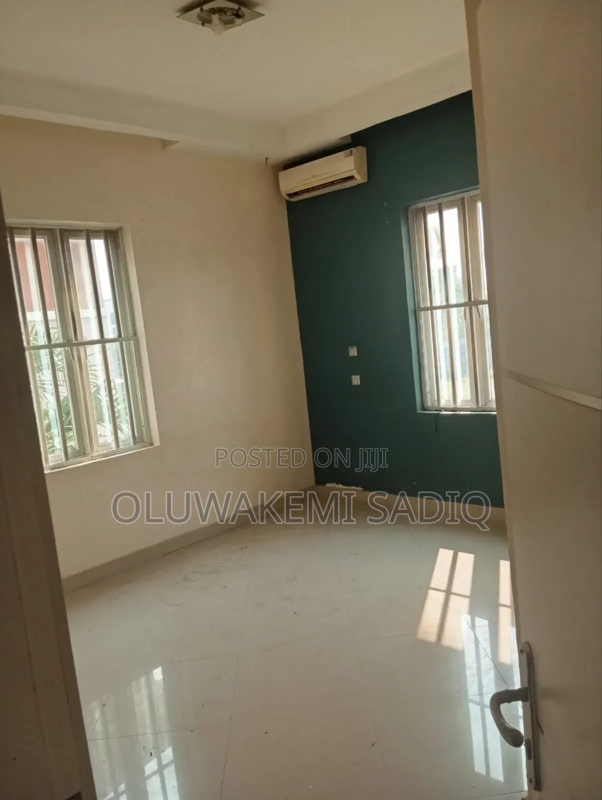 5bdrm Duplex in Ikeja Gra for rent