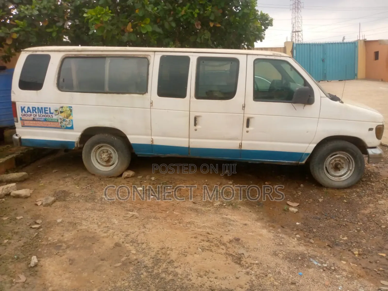 Ford E250 2006 White