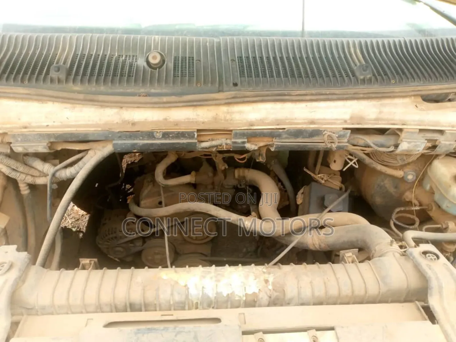 Ford E250 2006 White