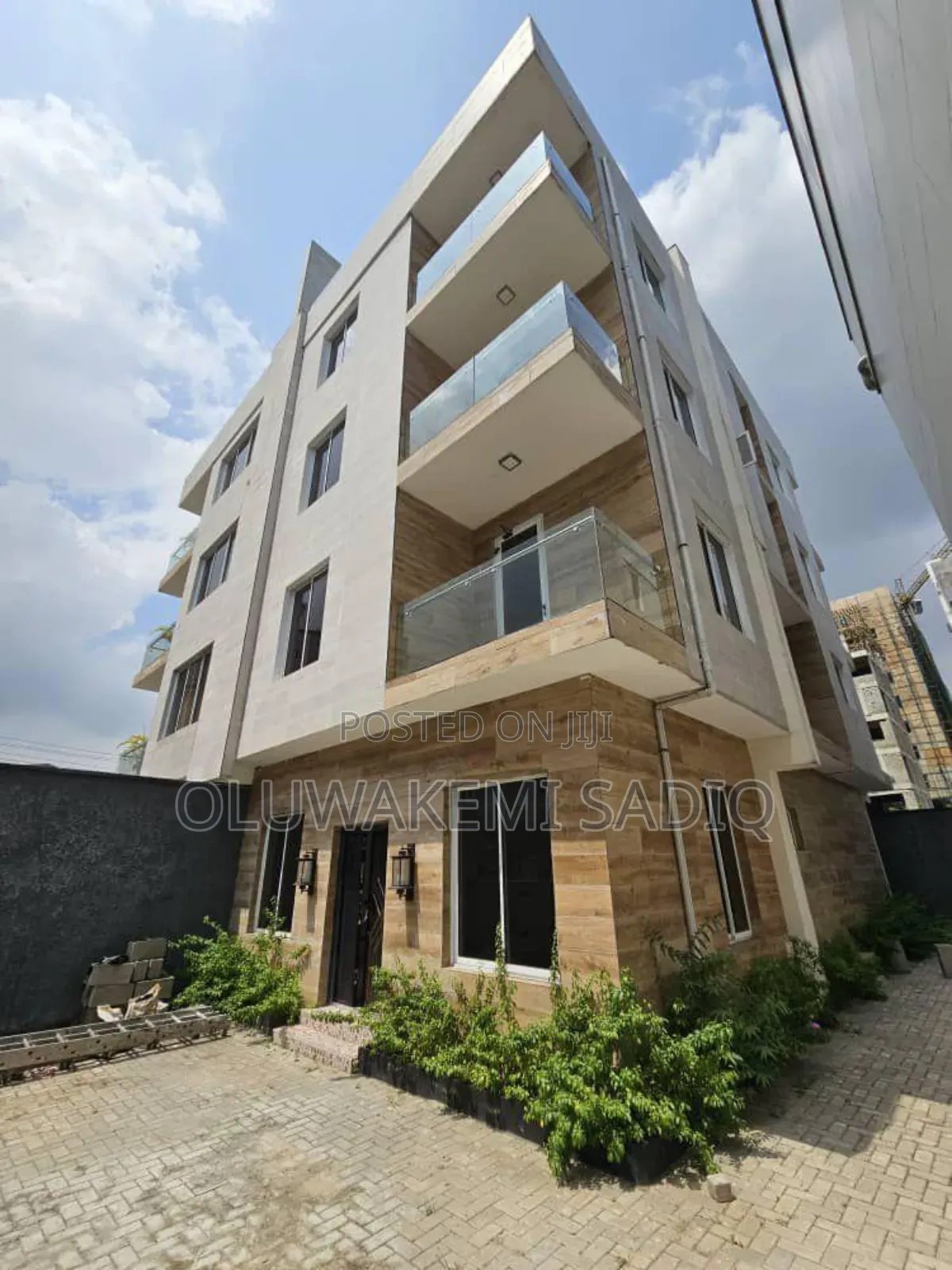 4bdrm Duplex in Ikoyi, Banana Island for sale