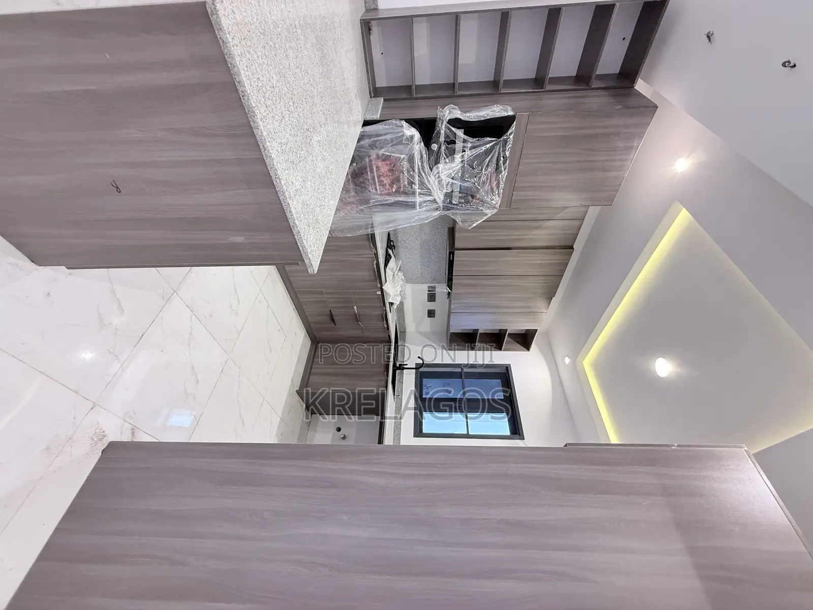 2bdrm Apartment in Ikate, Lekki for sale