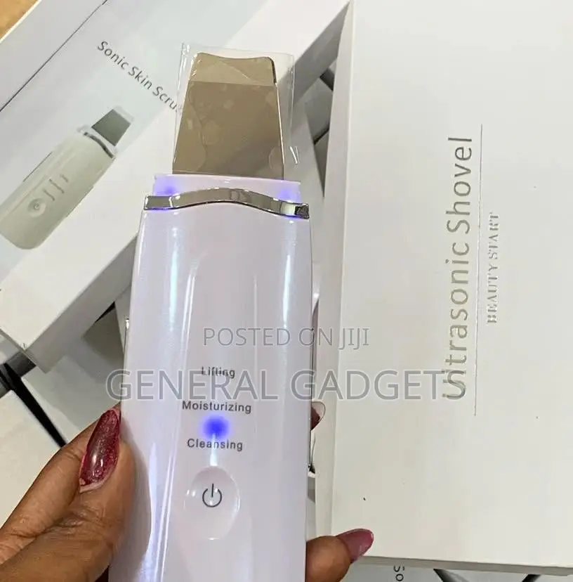 Facial Ultrasonic Scrubber