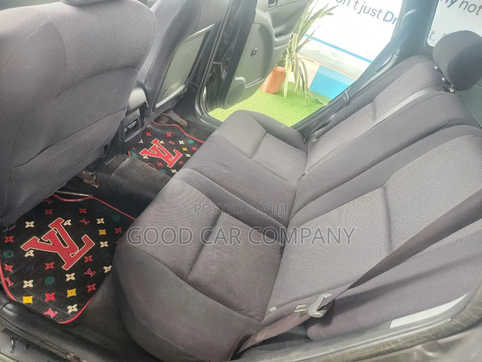 Pontiac Vibe Automatic 2004 Gray