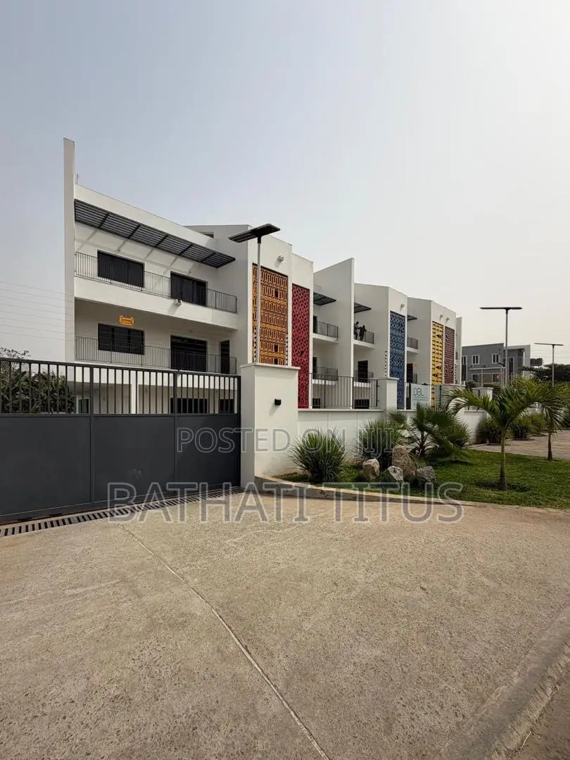4bdrm Duplex in Jahi for sale