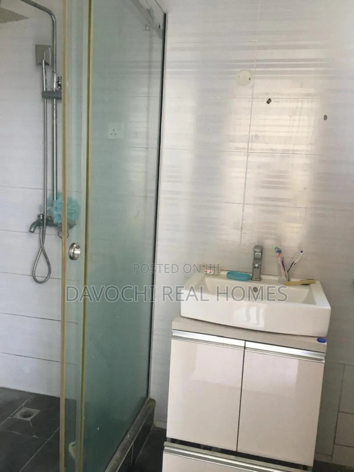 4bdrm Duplex in Ikate for rent