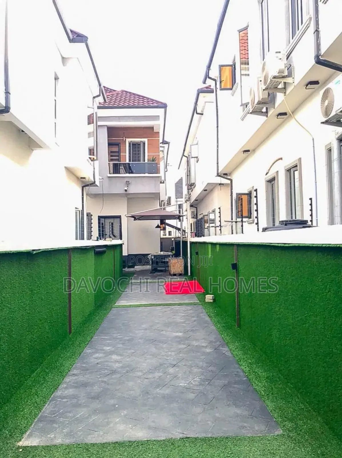 4bdrm Duplex in Orchid Road, Lekki for rent