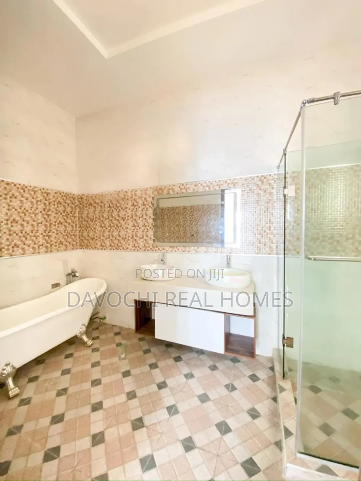 4bdrm Duplex in Orchid Road, Lekki for rent