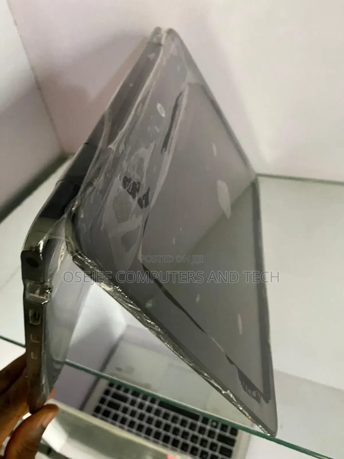 New Laptop HP 4GB SSD 128GB