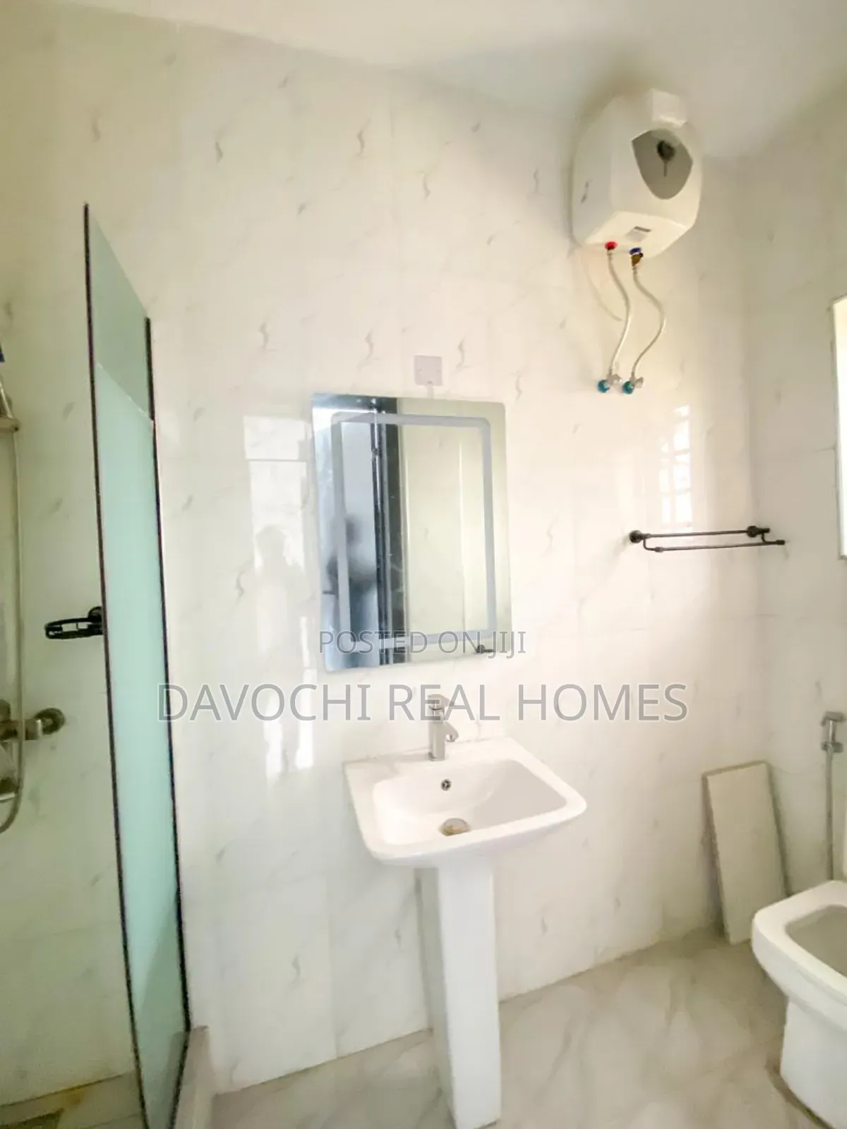 2bdrm Apartment in Ologolo, Lekki for rent