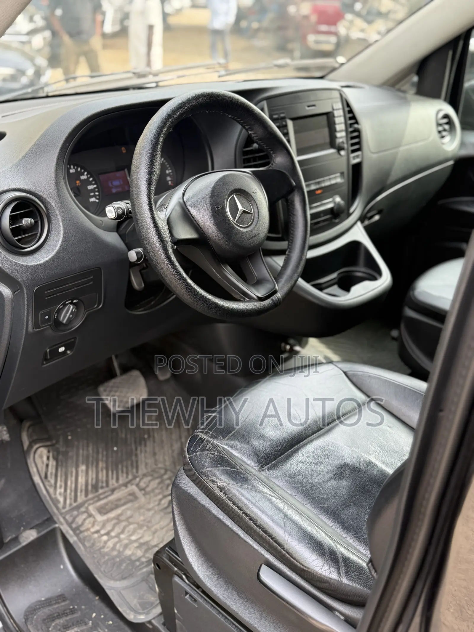 Mercedes-Benz Metris 2.0 FWD 2017 Black
