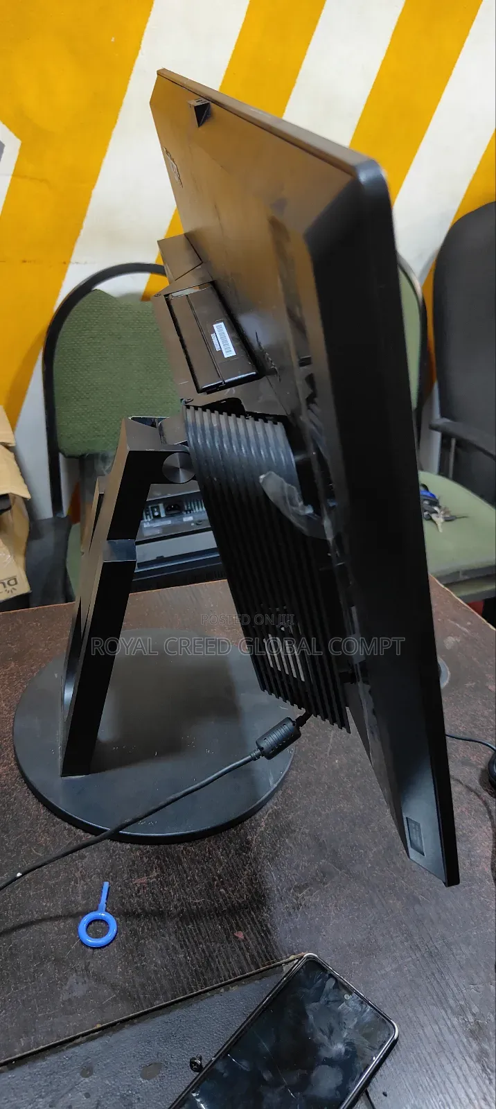 Desktop Computer Lenovo ThinkCentre M700 12GB Intel Core I5 SSD 256GB