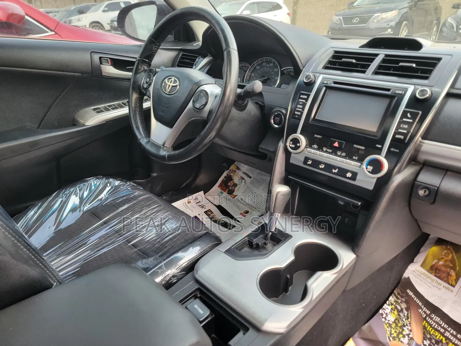Toyota Camry SE V6 4dr Sedan (3.5L 6cyl 6A) 2013 Gray