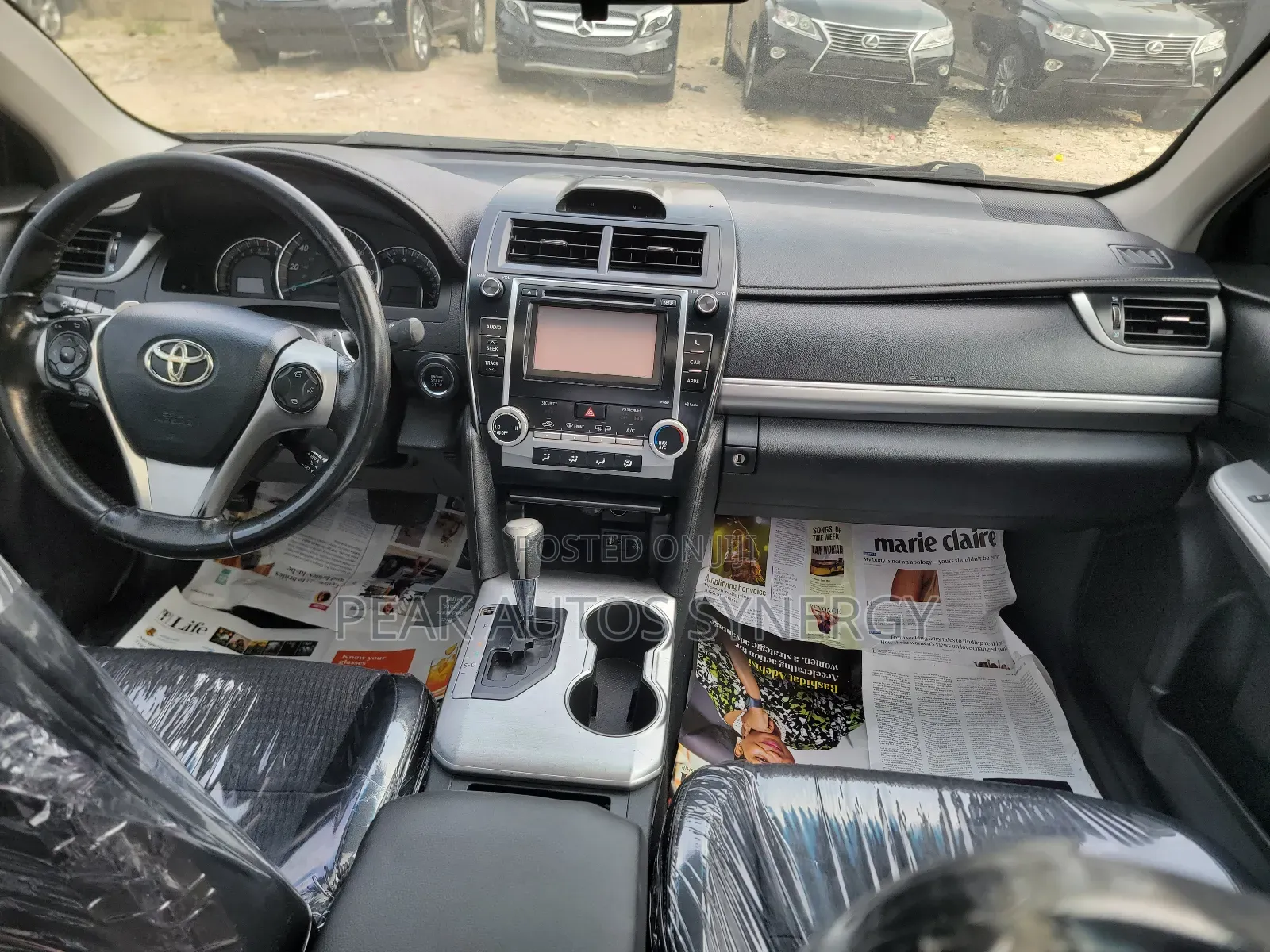 Toyota Camry SE V6 4dr Sedan (3.5L 6cyl 6A) 2013 Gray
