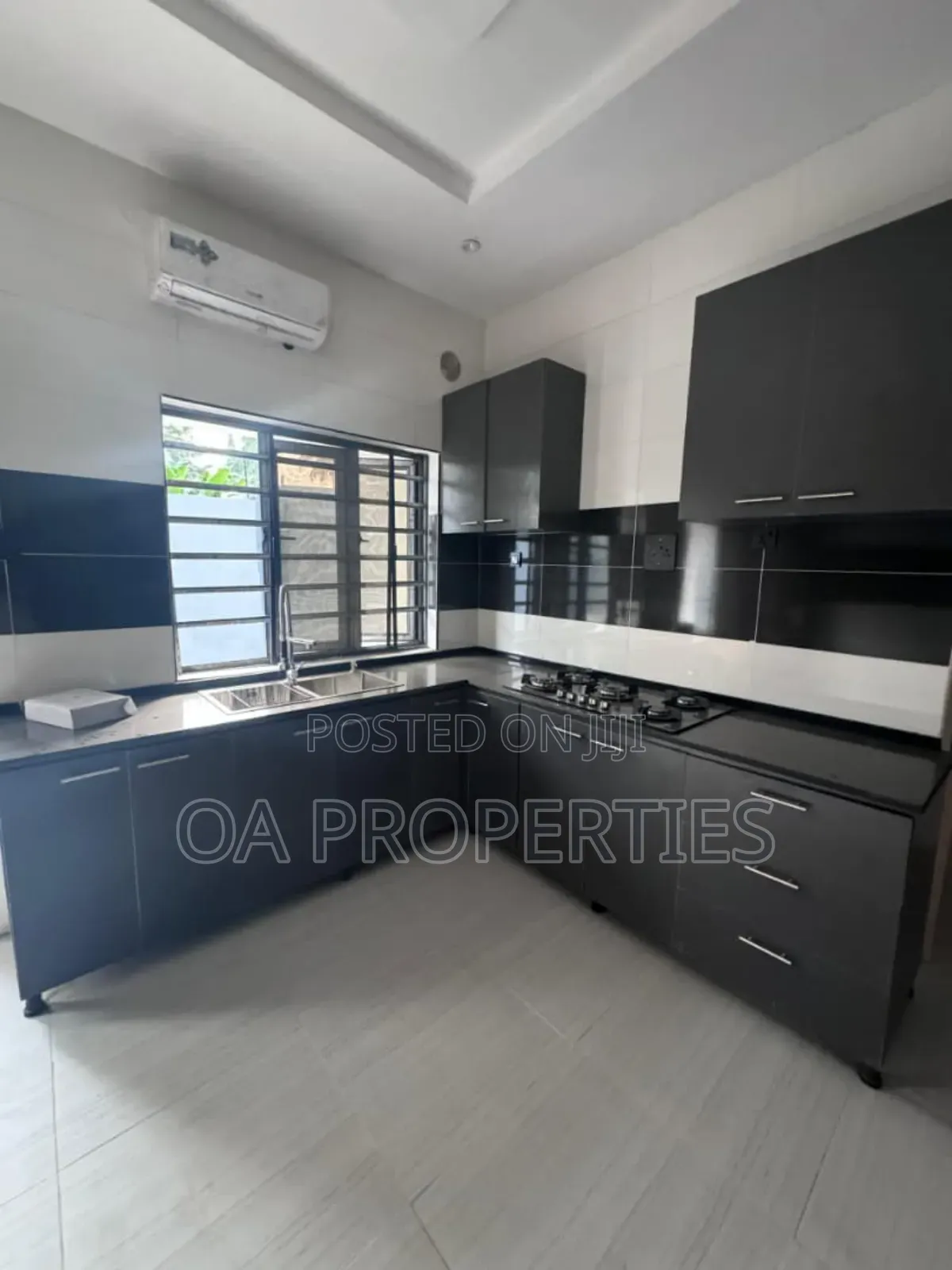 5bdrm Duplex in Ibadan for rent