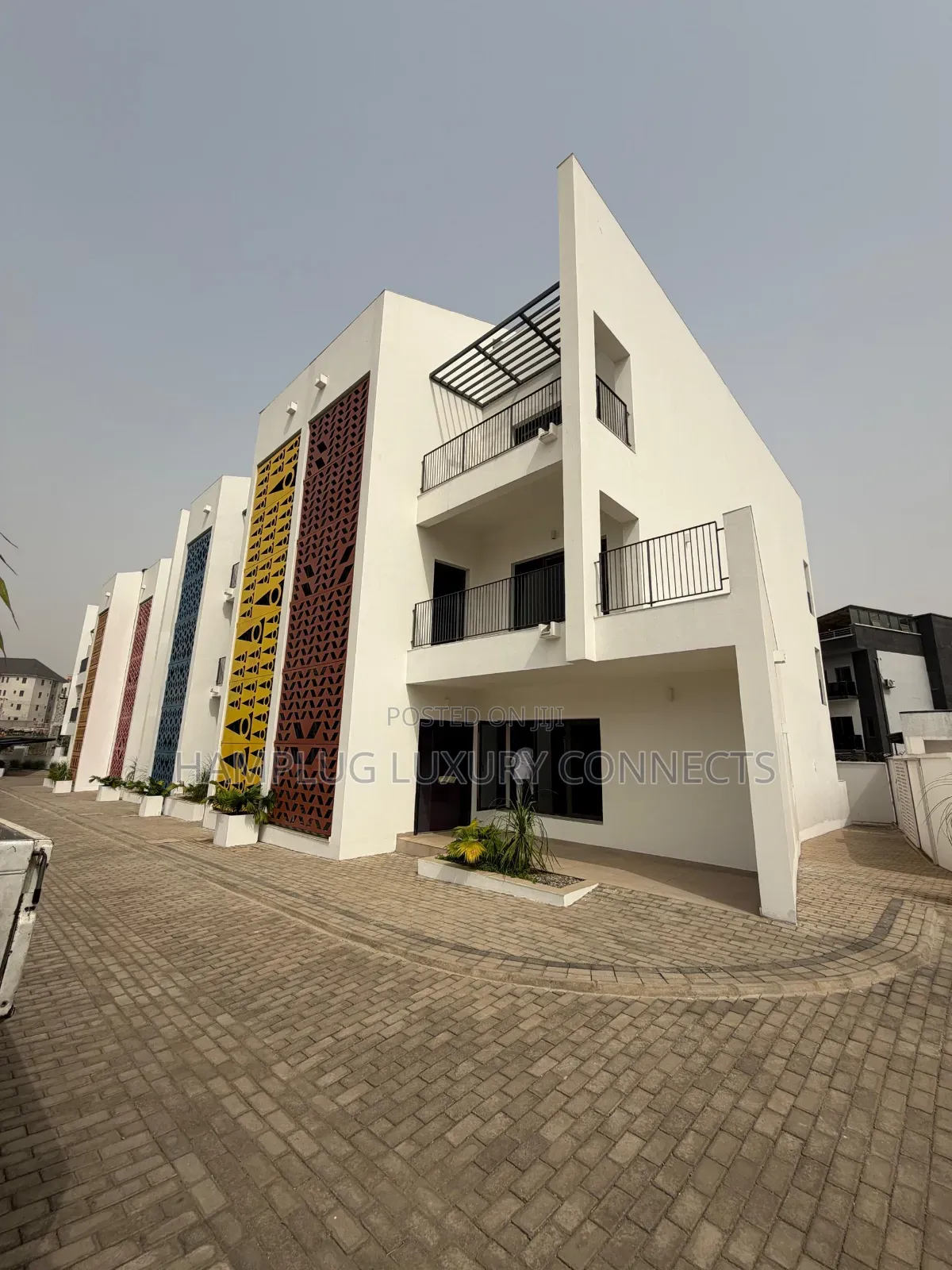 Furnished 5bdrm Duplex in Jahi for sale