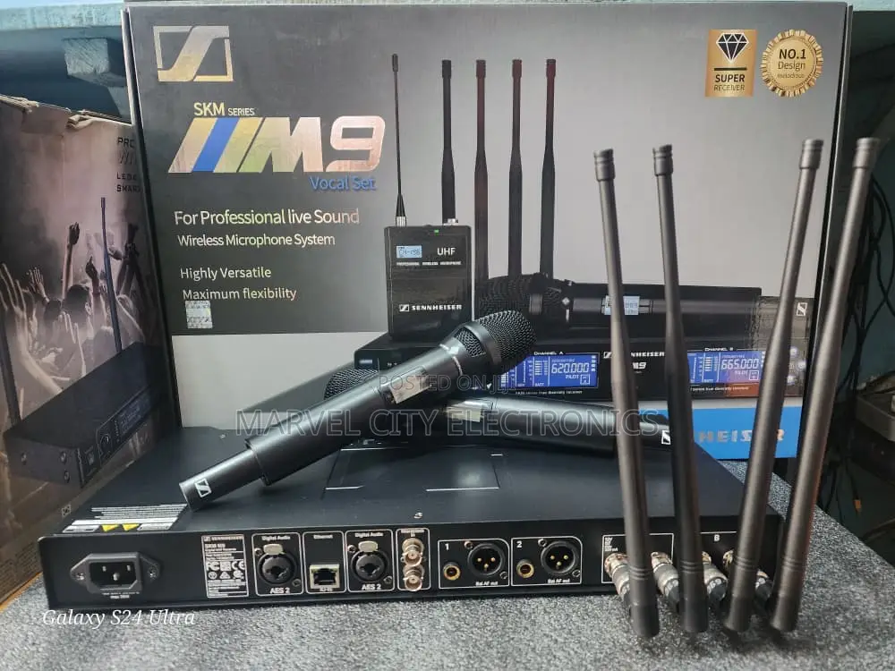 SKM M9 Professional Wireless Microphone
