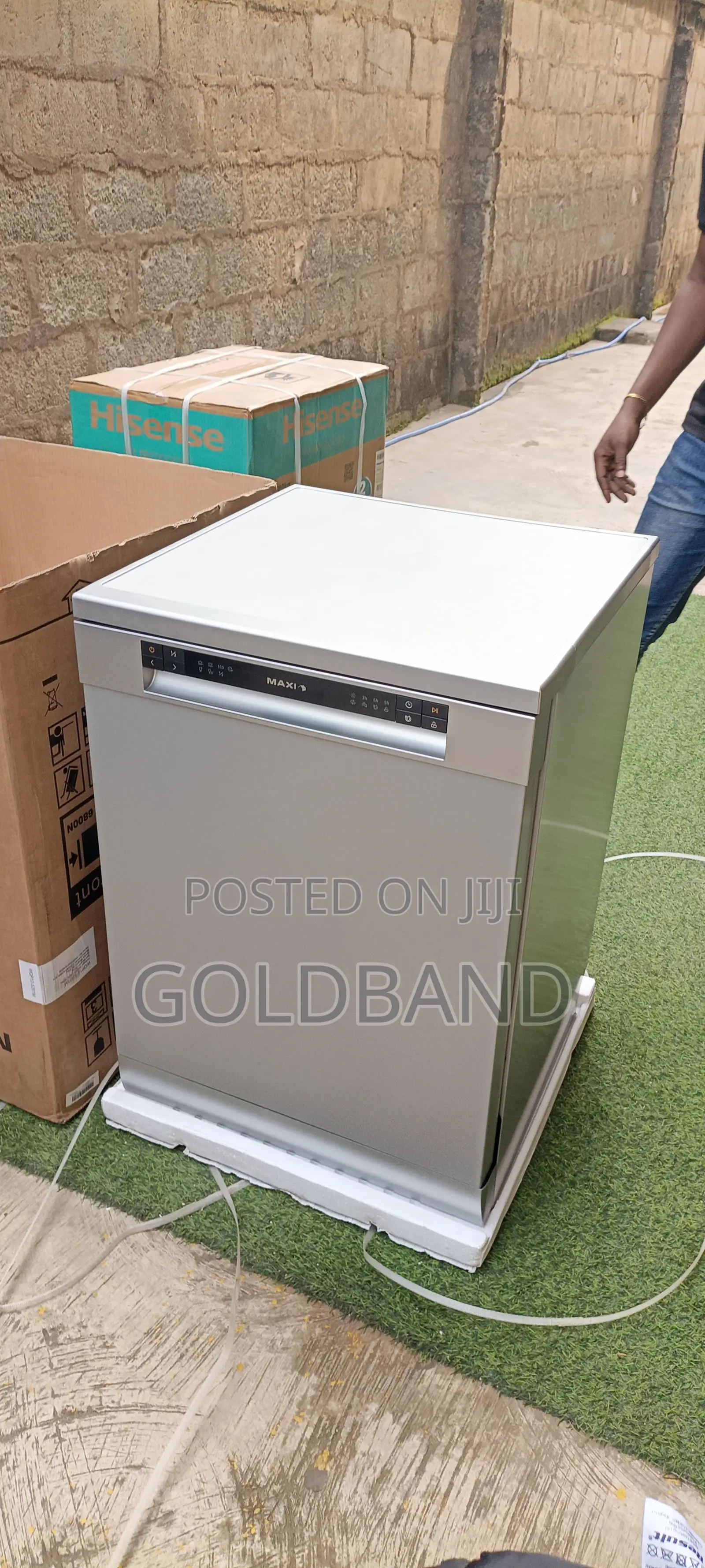 Maxi Dw-5201m Modern Dishwasher – Silver Color