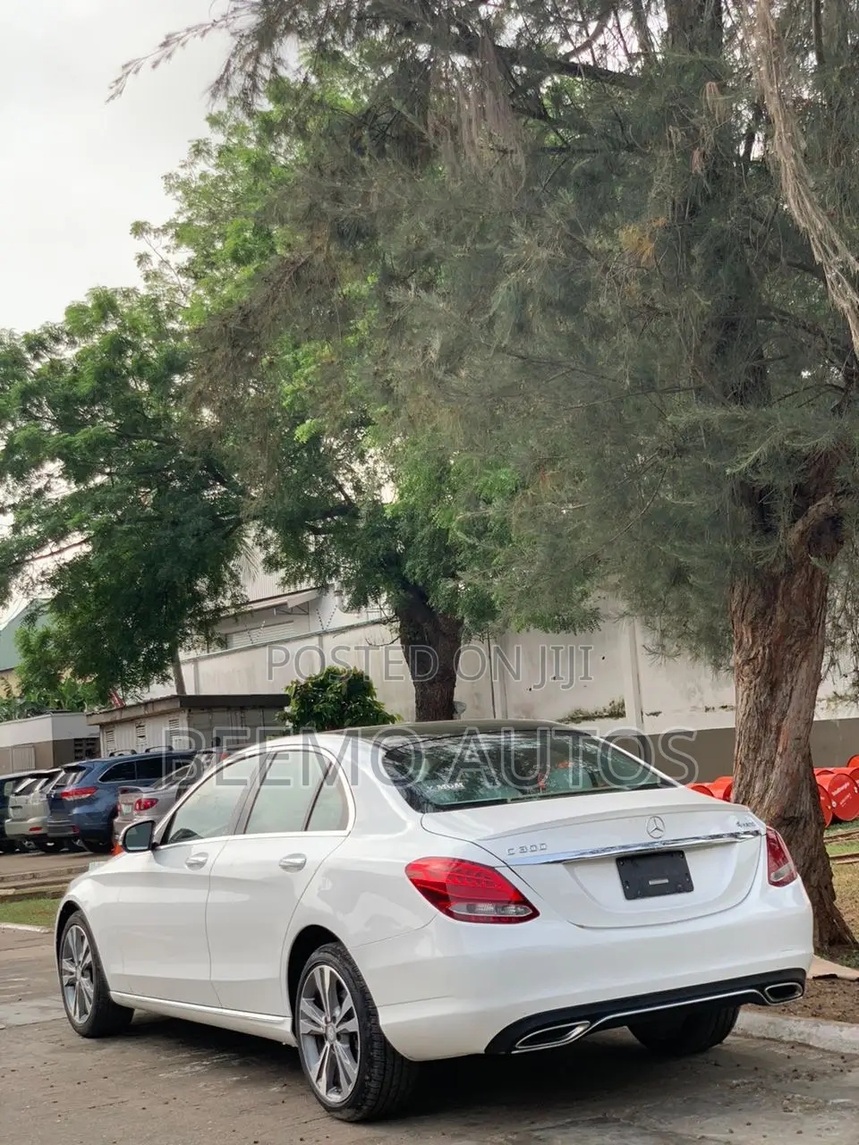 Mercedes-Benz C300 2016 White
