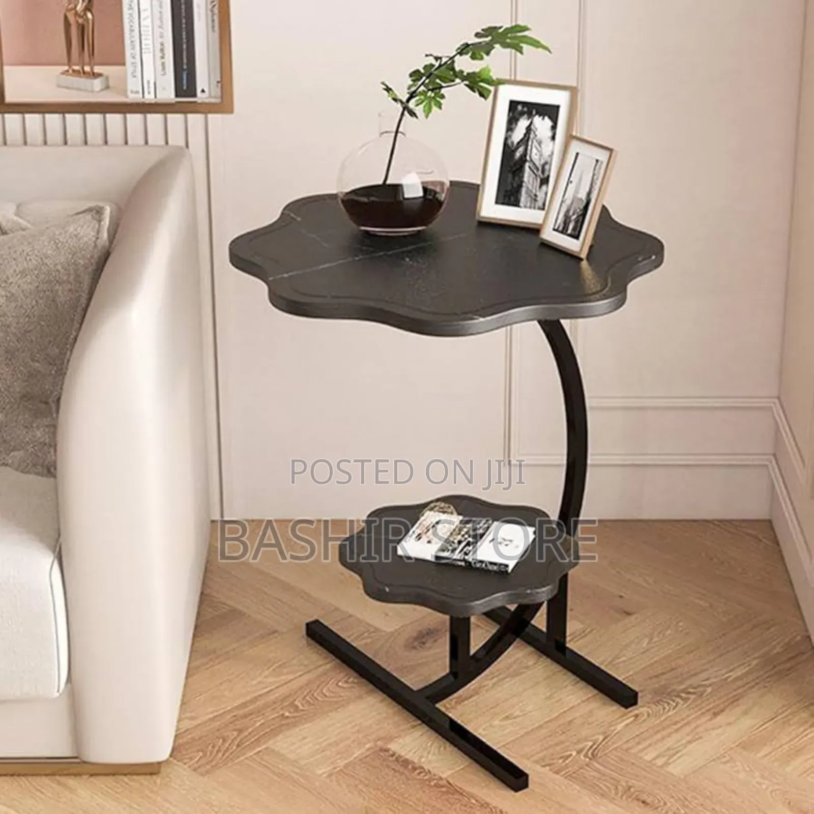 2 Layers Flower Shape Table