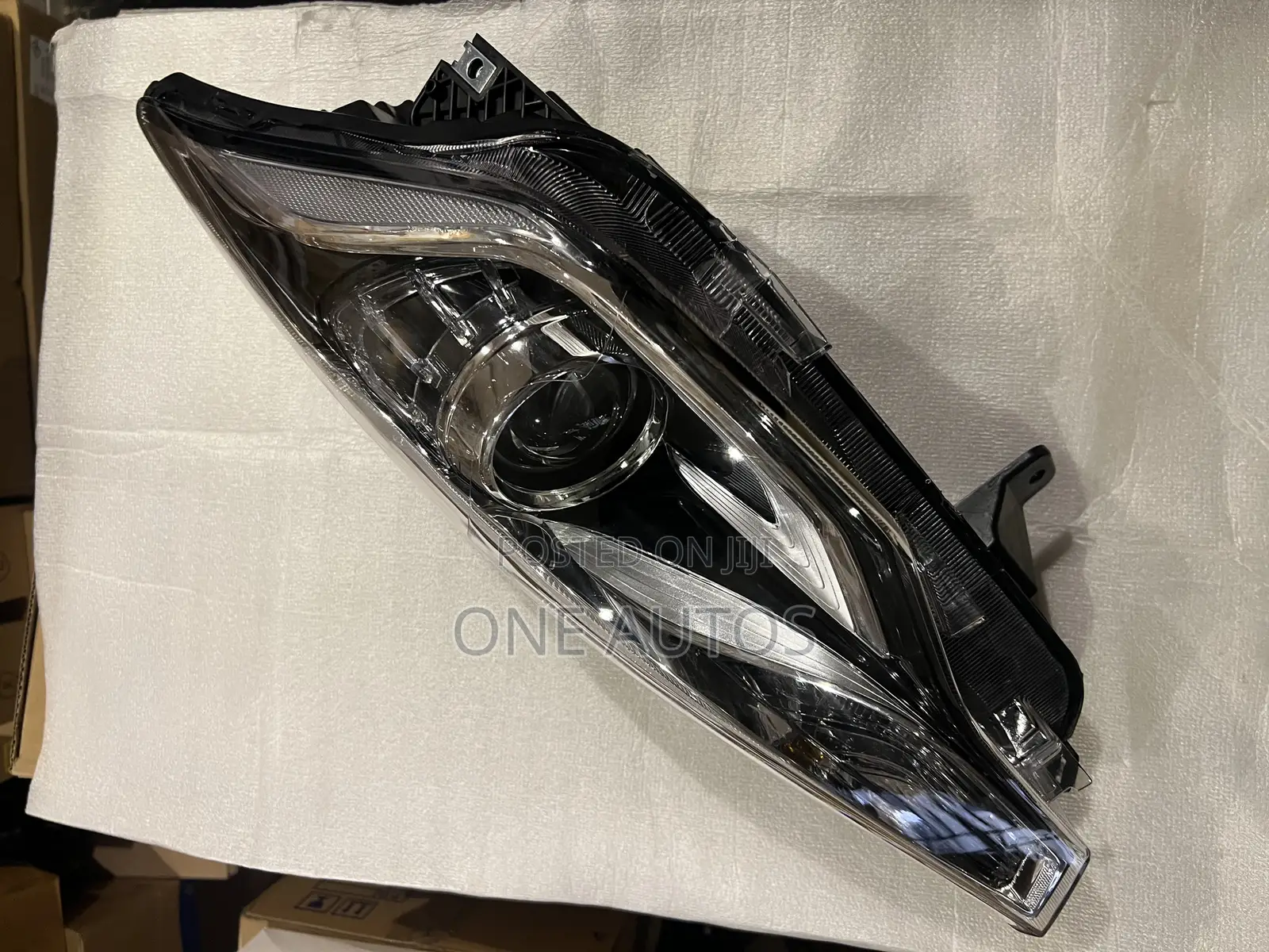 Changan Alsvin Headlamp