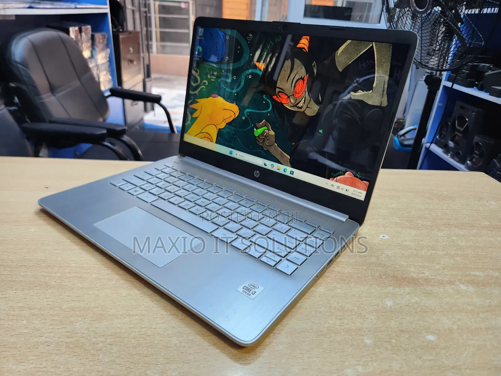 Laptop HP 14-Ep0063 16GB Intel Core I3 SSD 256GB