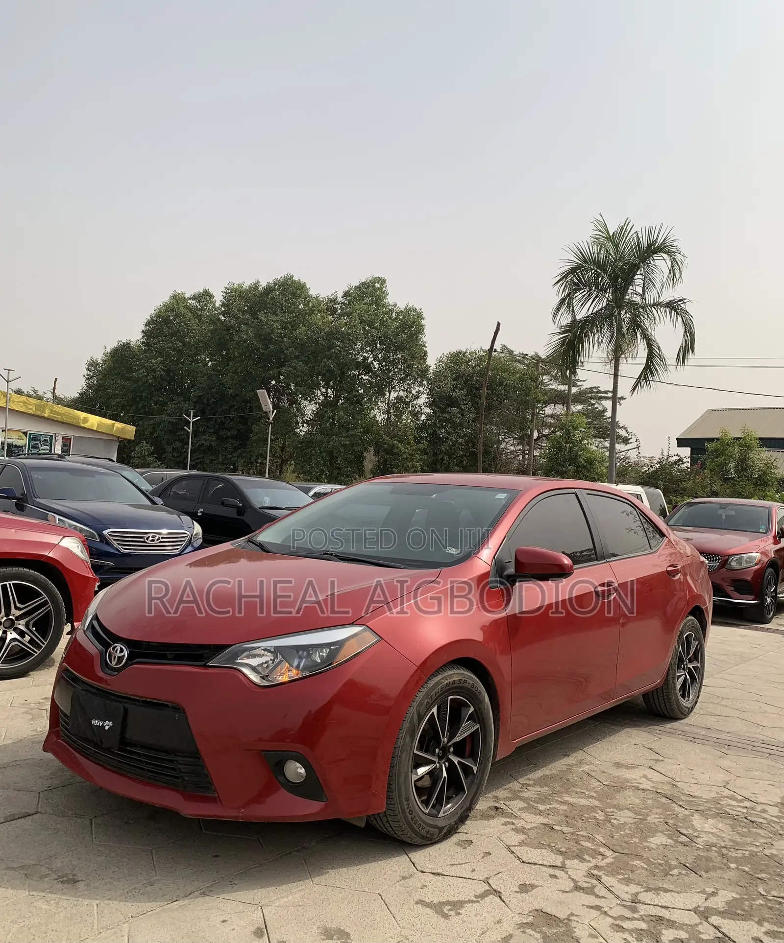 Toyota Corolla 2015 Red
