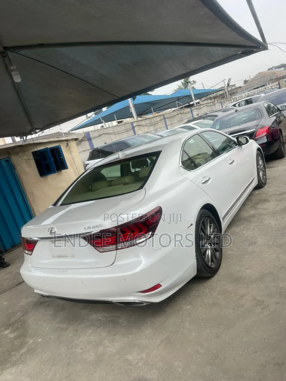 Lexus LS 460 AWD 2014 White