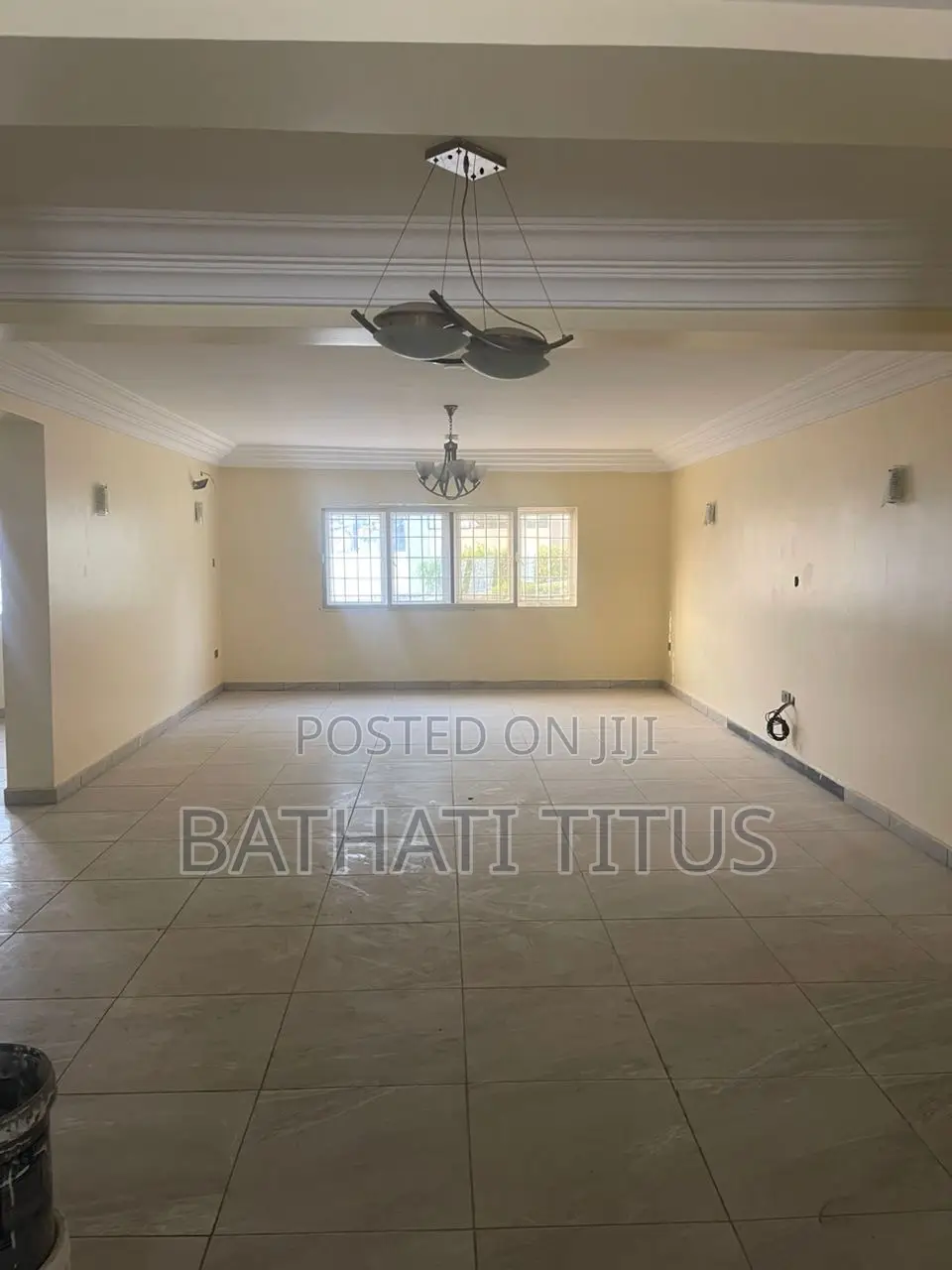 3bdrm Block of Flats in Mbora for rent