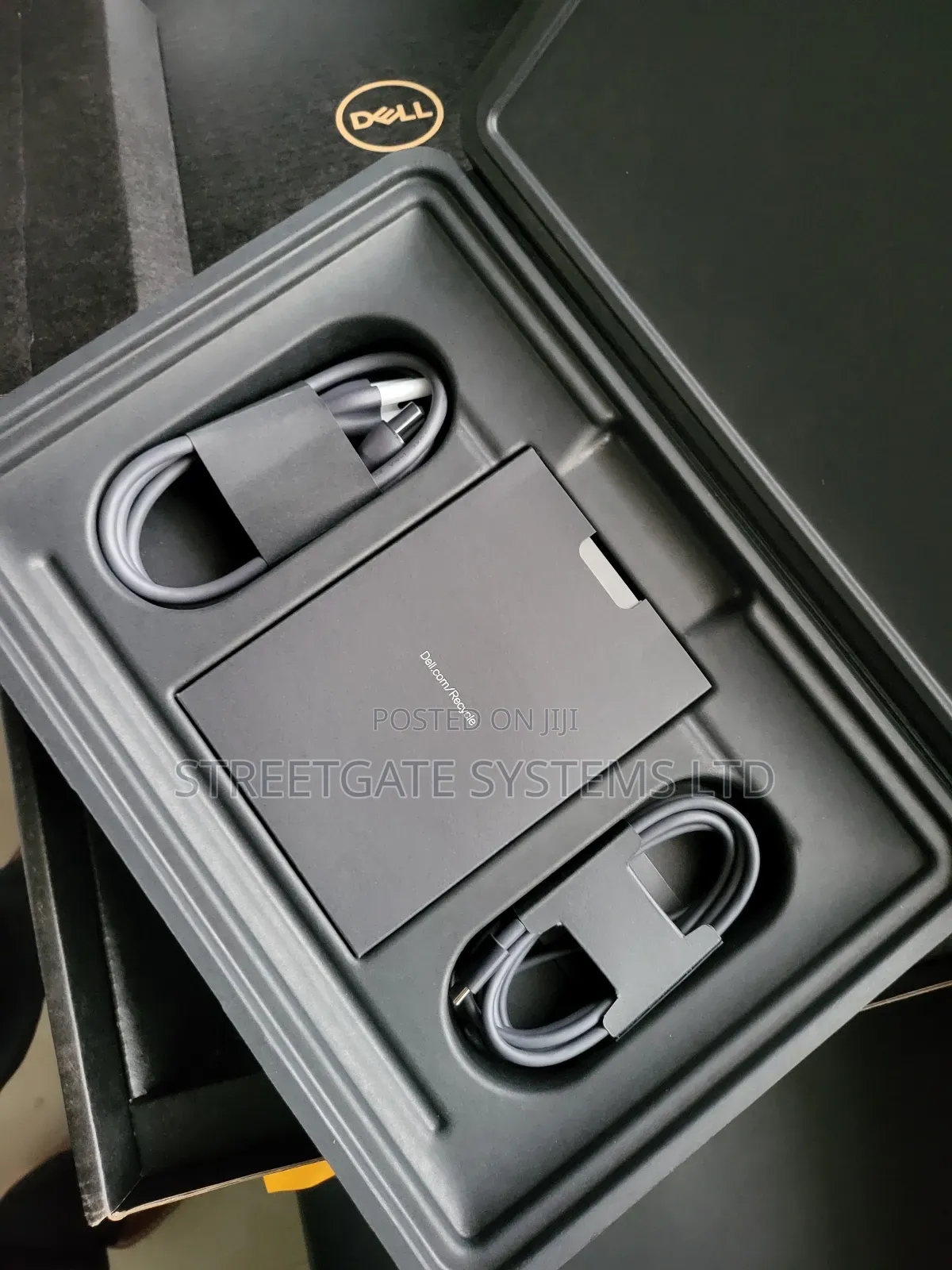 New Laptop Dell XPS 13 9320 16GB Intel Core I7 SSD 512GB