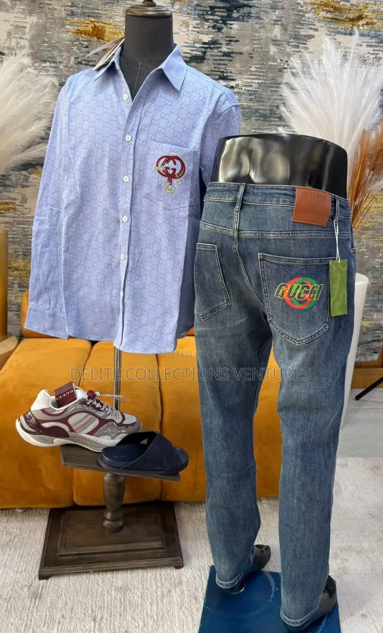 *Original Gucci Shirt Available in Store M —— XXL