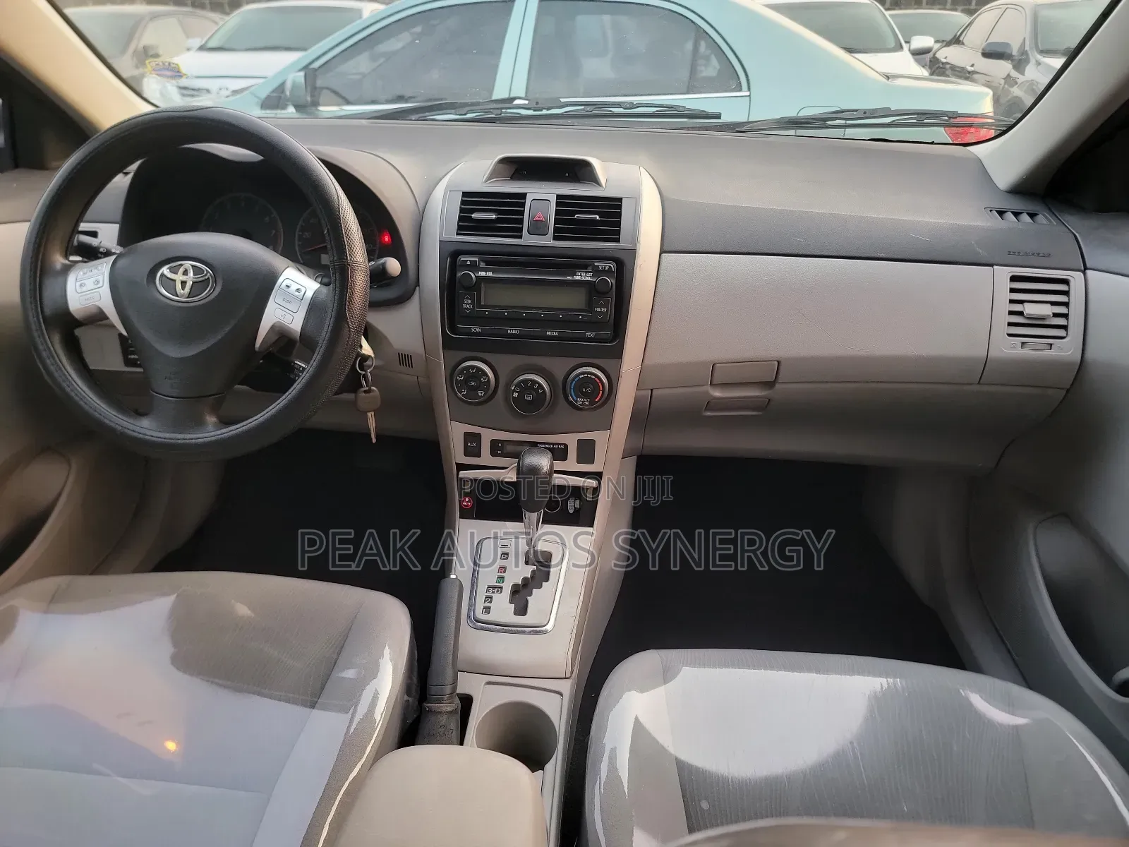 Toyota Corolla LE Special Edition 4dr Sedan (1.8L 4cyl 4A) 2013 Black