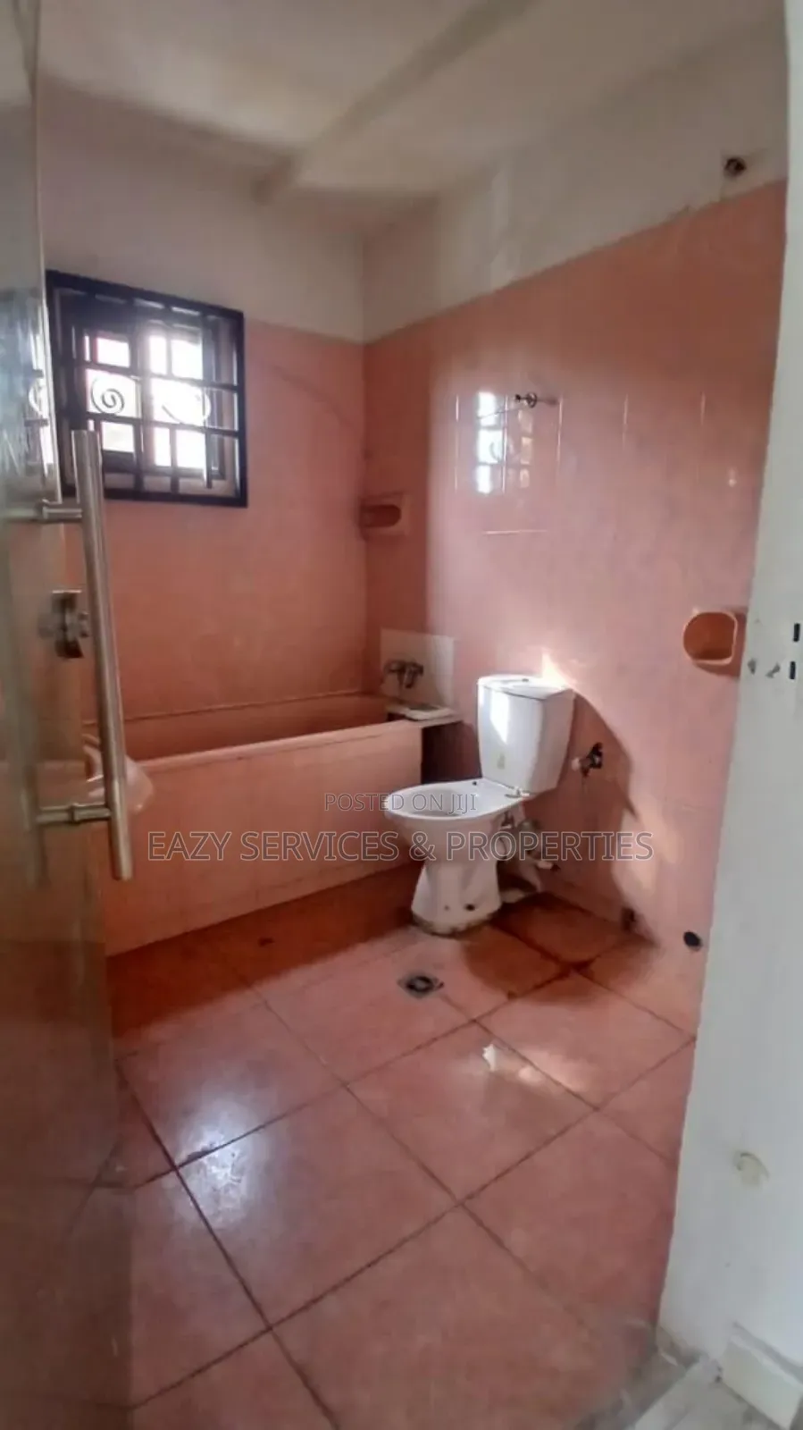 An Open Office Space on First Floor in Lekki Phase One