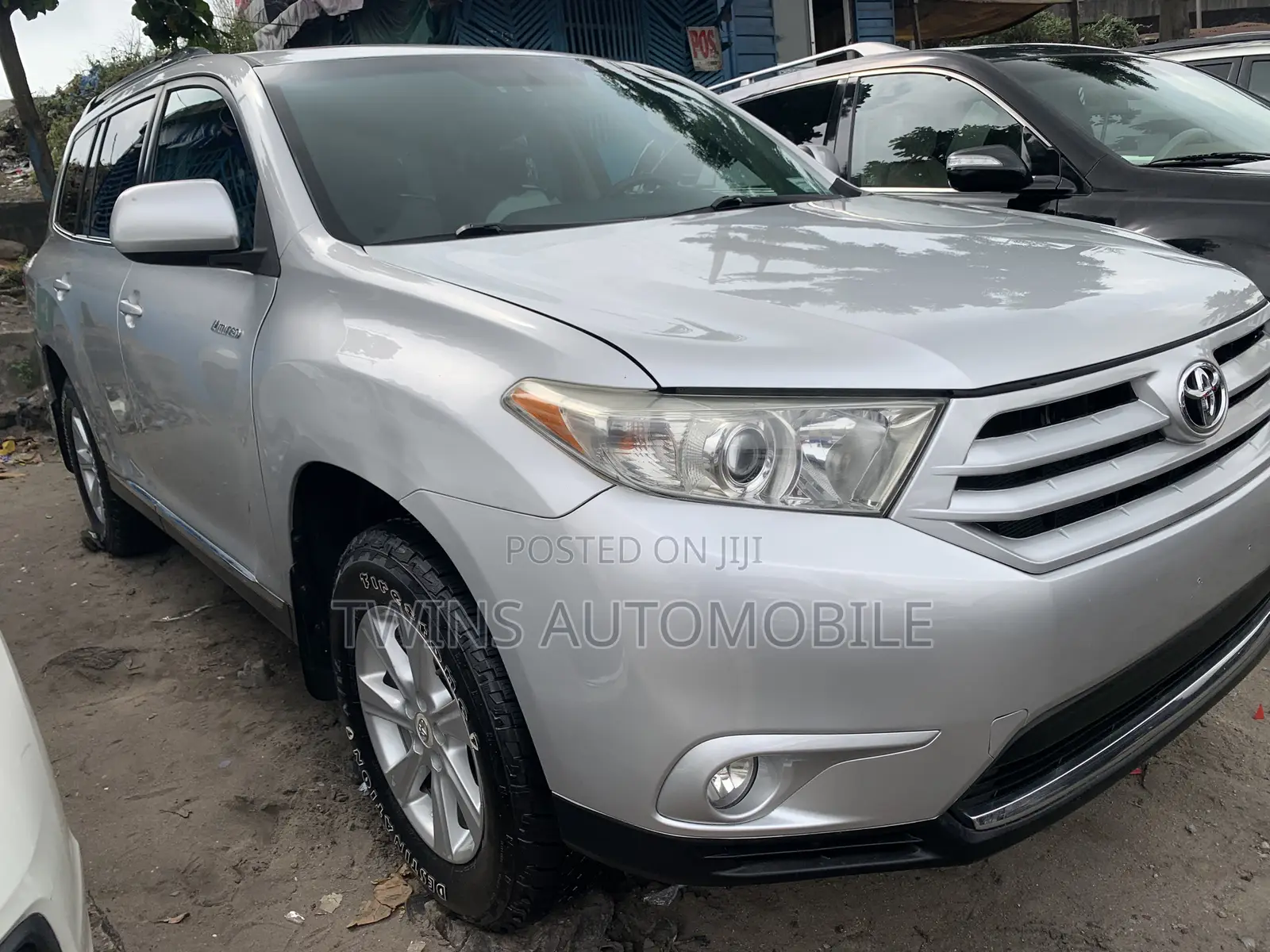 Toyota Highlander Limited 3.5l 4WD 2013 Silver